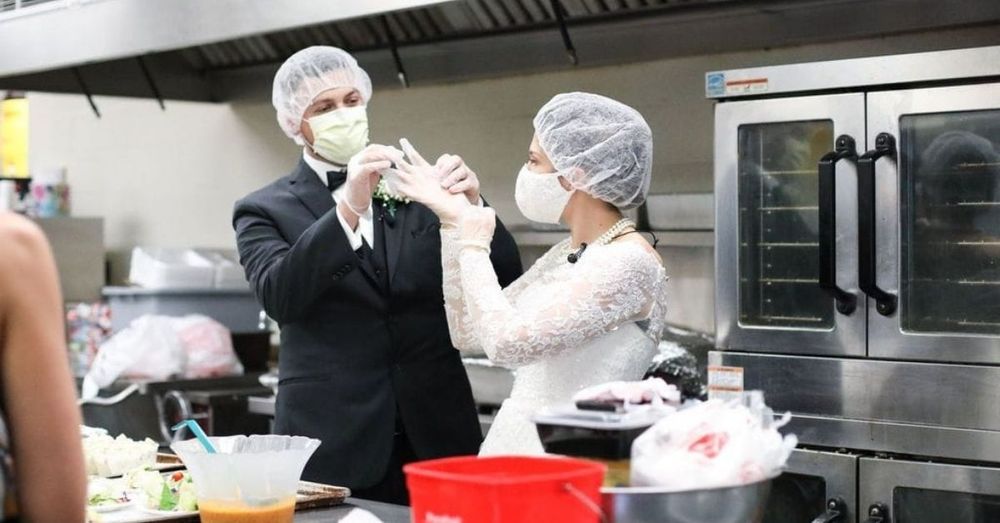 This Couple Helped Feed The Homeless On Their Wedding Day