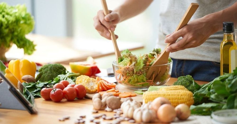 People Are Eating Healthier and Wasting Less Food Since Lockdown, Survey Finds